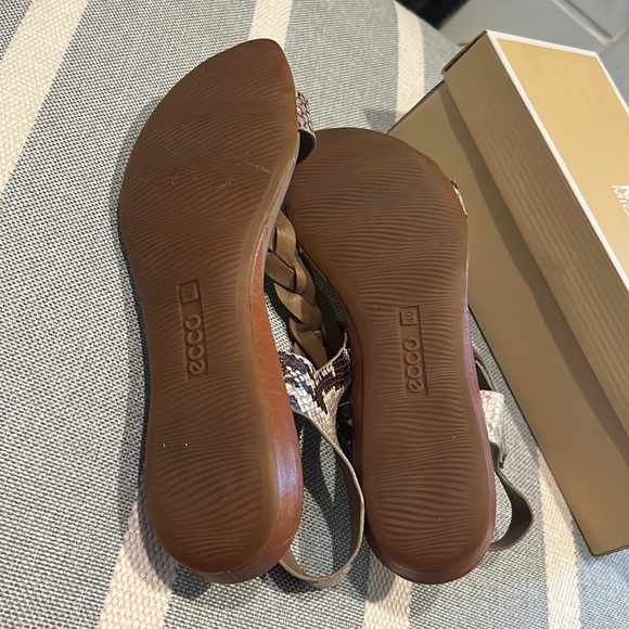 🤎 ECCO 🤎Snakeskin Leather Braid Support Arch Heel Flat Sandals Size 40 - Picture 9 of 14